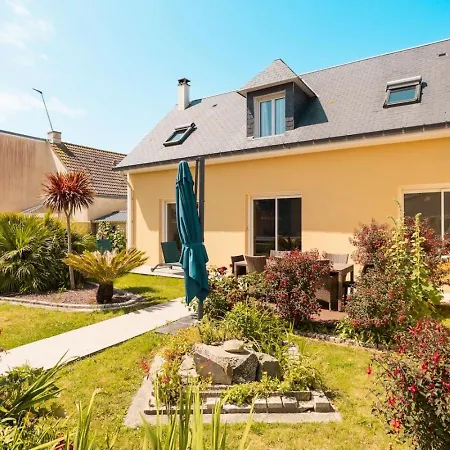 Maison Bord De 200 M A Pieds De La Villa Saint-Germain-sur-Ay